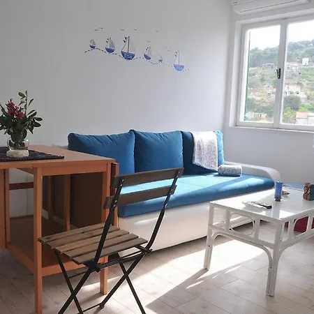 Apartment Stomorska * ストモルスカ