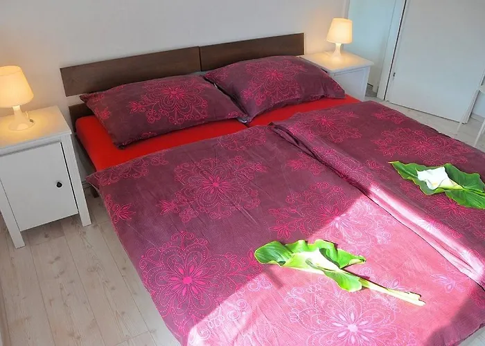Apartment Stomorska *